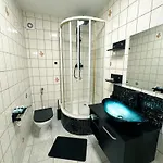 Oldtown By Staystay, Close To Castle & Main Market Square 아파트 뉘른베르크