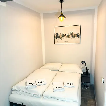Oldtown By Staystay, Close To Castle & Main Market Square Lägenhet *