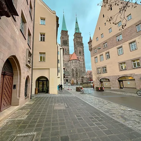 Oldtown By Staystay, Close To Castle & Main Market Square Lägenhet Nürnberg