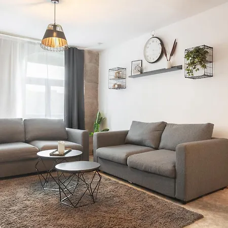 Oldtown By Staystay, Close To Castle & Main Market Square Lägenhet *