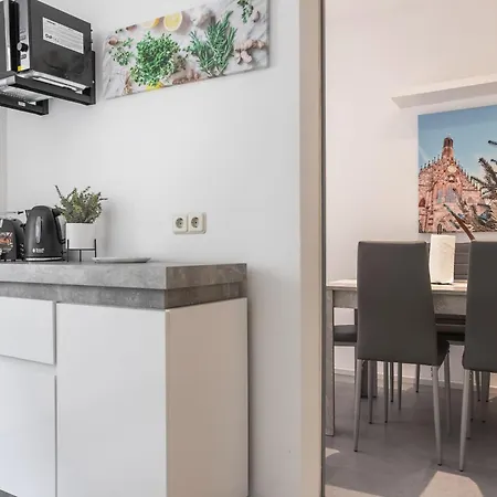 Lägenhet Oldtown By Staystay, Close To Castle & Main Market Square *