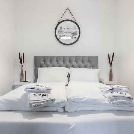 Oldtown By Staystay, Close To Castle & Main Market Square