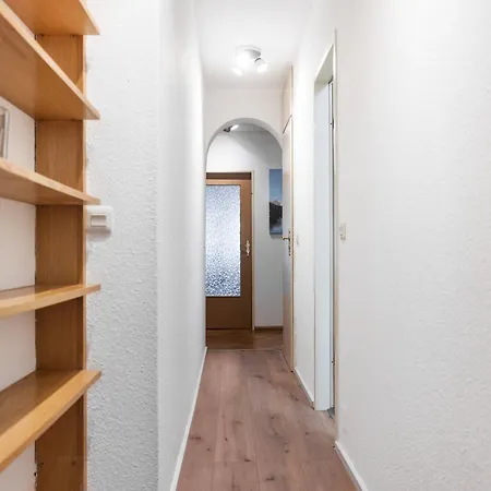 Апартаменты Oldtown By Staystay, Close To Castle & Main Market Square *